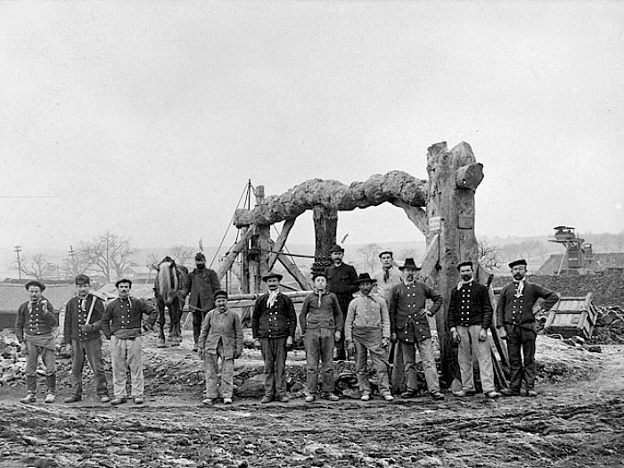 Göpelwerk in einem Basaltlavabetrieb