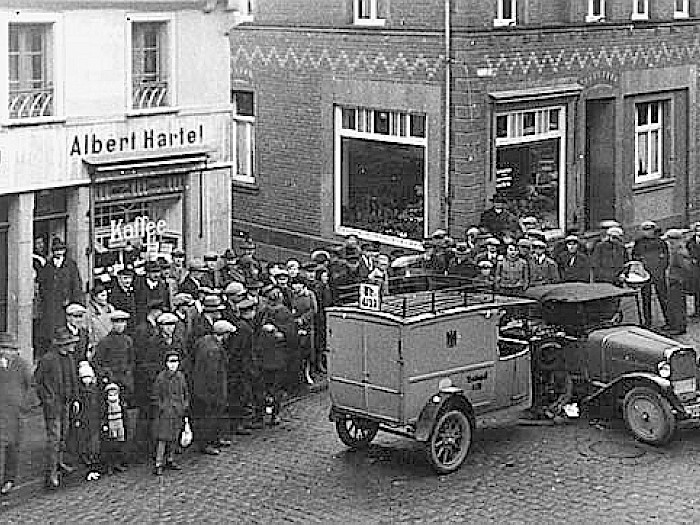 Autounfall Brückenstraße 1930
